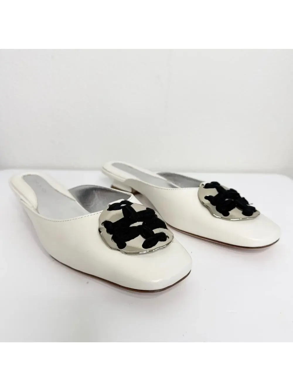 Tory Burch vory Mules Kitten Heel Women's Size 7